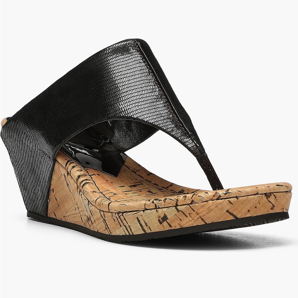 Donald Pliner Gil Black Wedge Sandals, size 9M